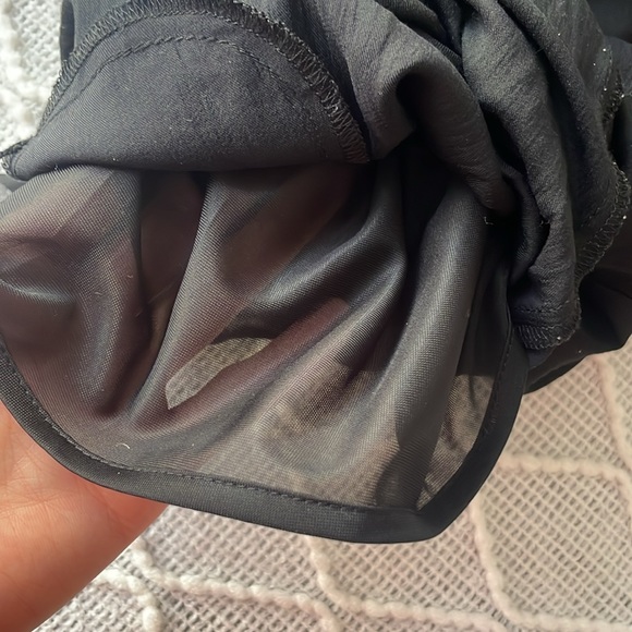 Very cute black lacey Jumpsuit with lining - Picture 7 of 12